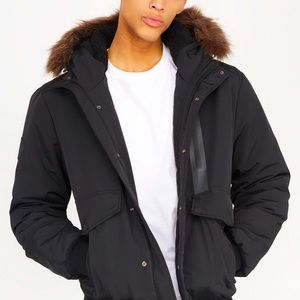 Brand new kids jacket, bought 6 of them on sale